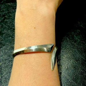 1926 rare 925 silver bracelet. Great condition see photos for further details.